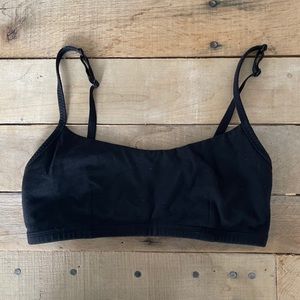 LULULEMON BLACK BRA TOP